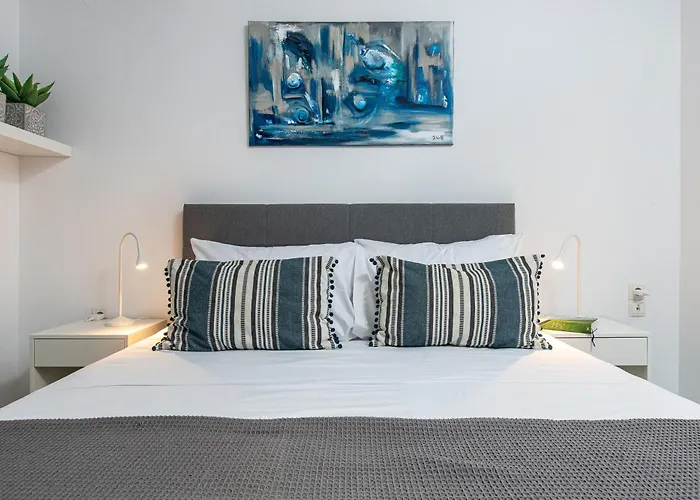 Urban Living Apartman *